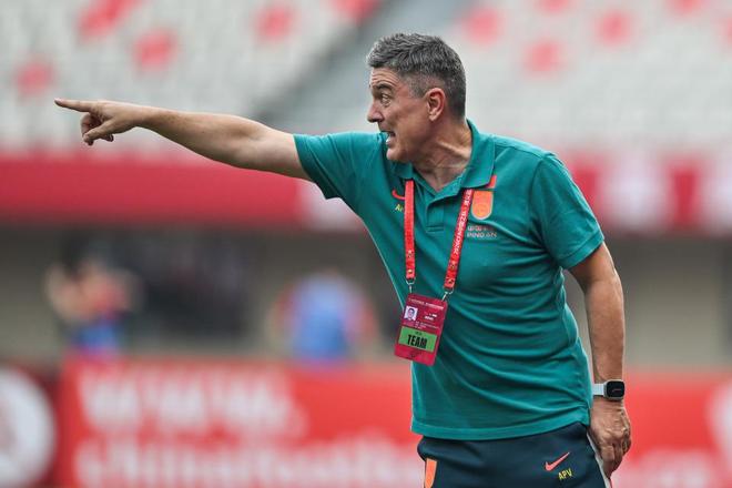 安东尼奥复仇未果!3年两负韩国,无缘亚运会决赛,止步亚洲杯8强